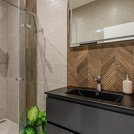 Casas Elites Premium Apartments- Near Westend Center * 부다페스트