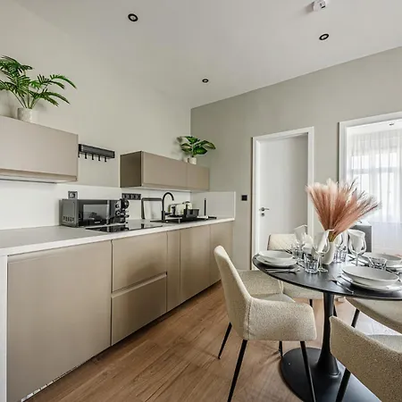 Διαμέρισμα Casas Elites Premium Apartments- Westend Center *