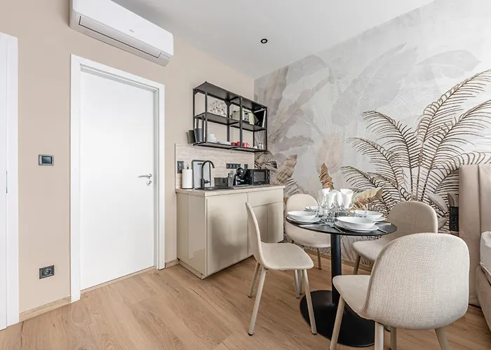 Casas Elites Premium Apartments- Westend Center Apartament *